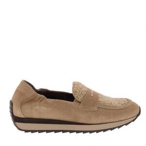 NEW SOFTWAVES women's delsie antilope loafer in beige